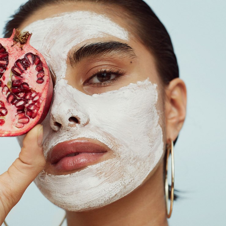 ماسک صورت برای درمان جوش های سرسیاه و بسته شدن منافذ پوست